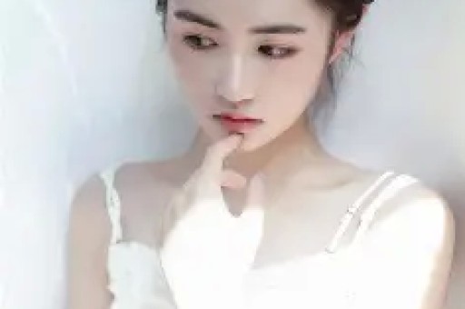 黄一鸣摊上事了闺蜜曝孩子生父猛料称她撬走男友 还有更离谱的